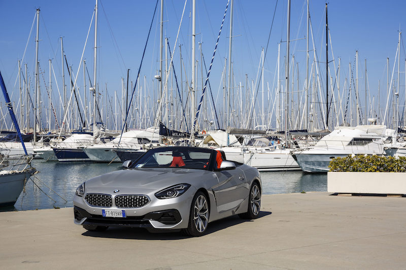 Nuova BMW Z4 Roadster: non ci sono più limiti al piacere di guidare Nuova BMW Z4 Roadster: non ci sono più limiti al piacere di guidare