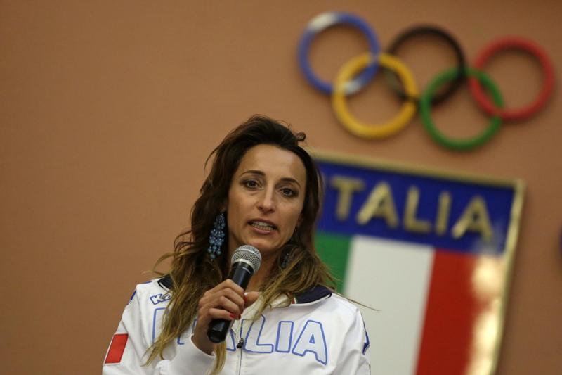 Elisa Di Francisca lancia Mammatleta a Milano: food, sport, digital e… Elisa Di Francisca lancia Mammatleta a Milano: food, sport, digital e…