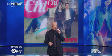 Crozza canta le copertine di gossip dei vicepremier: Salvini ha il paginone