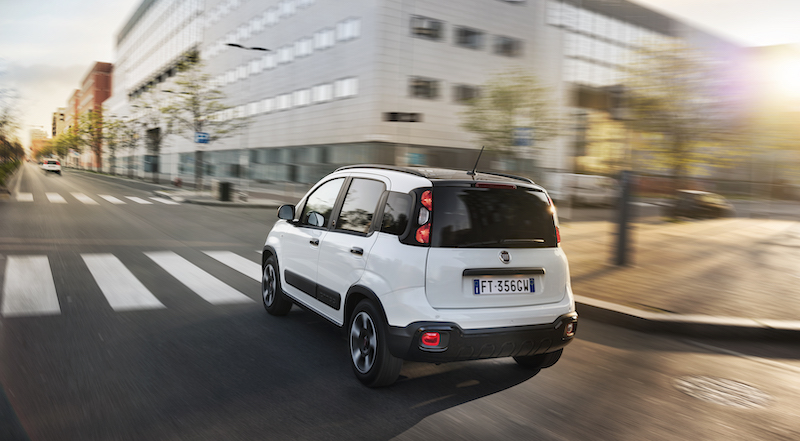 Fiat Panda Connected by Wind, la prima Panda con i Giga! Fiat Panda Connected by Wind, la prima Panda con i Giga!