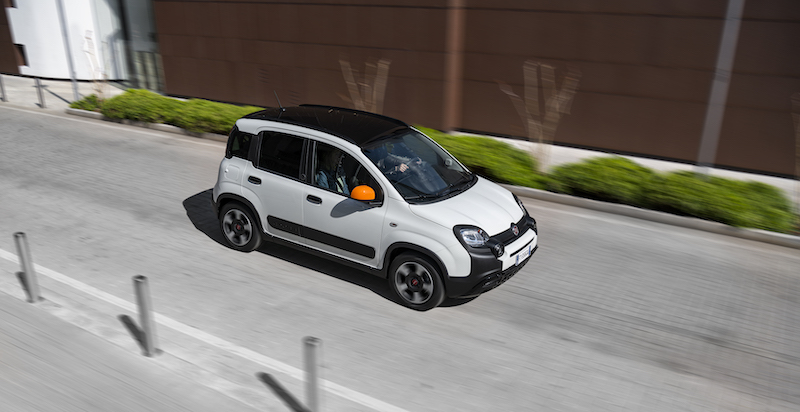 Fiat Panda Connected by Wind, la prima Panda con i Giga! Fiat Panda Connected by Wind, la prima Panda con i Giga!