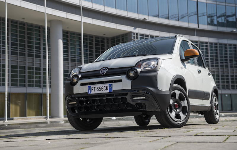 Fiat Panda Connected by Wind, la prima Panda con i Giga! Fiat Panda Connected by Wind, la prima Panda con i Giga!