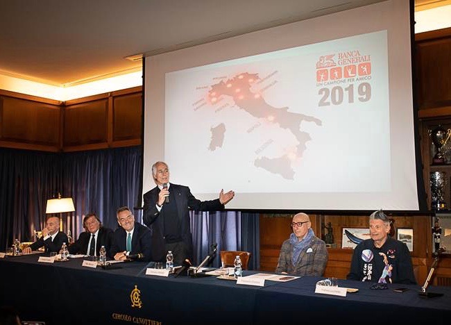Banca Generali: al via Un Campione per Amico con 10mila alunni coinvolti Banca Generali: al via Un Campione per Amico con 10mila alunni coinvolti