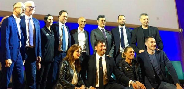 IULM, “Allenarsi Per Il Futuro”: sportivi, imprenditori in campo per i giovani IULM, “Allenarsi Per Il Futuro”: sportivi, imprenditori in campo per i giovani