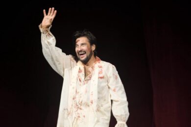 Scala: troppo smog a Milano, il tenore Alvarez cancella recite Manon