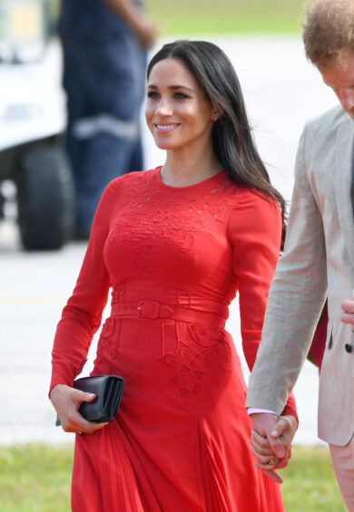Meghan Markle incinta look: l’analisi di 80 abiti in 8 mesi. ROYAL FAMILY NEWS