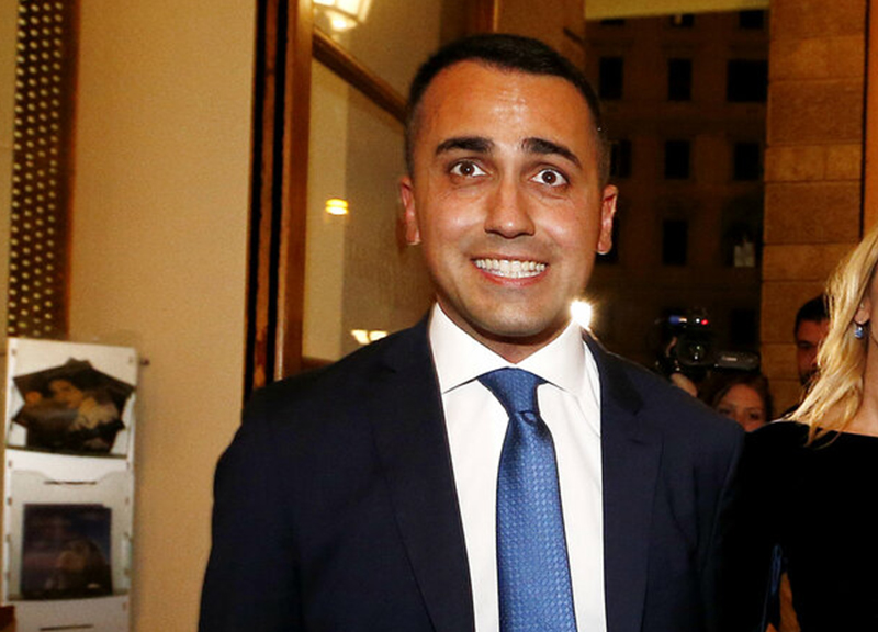 Migranti-Ue e corteo del 25 Aprile. Doppio schiaffo di Di Maio a Salvini Migranti-Ue e corteo del 25 Aprile. Doppio schiaffo di Di Maio a Salvini
