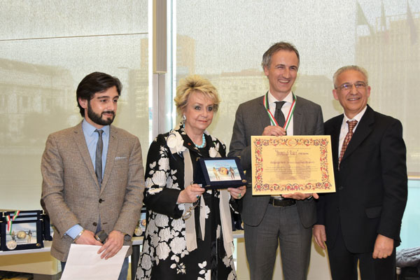 Premio Internazionale Bronzi di Riace 2019 alla ricerca,innovazione e cultura Premio Internazionale Bronzi di Riace 2019 alla ricerca,innovazione e cultura