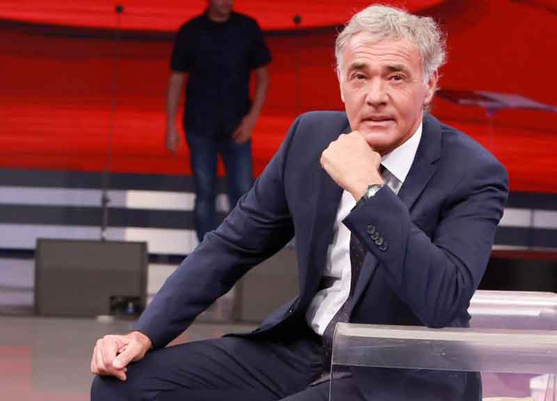 Massimo Giletti cuore d’oro: clamoroso gesto del conduttore di Non è l’Arena Massimo Giletti cuore d’oro: clamoroso gesto del conduttore di Non è l’Arena