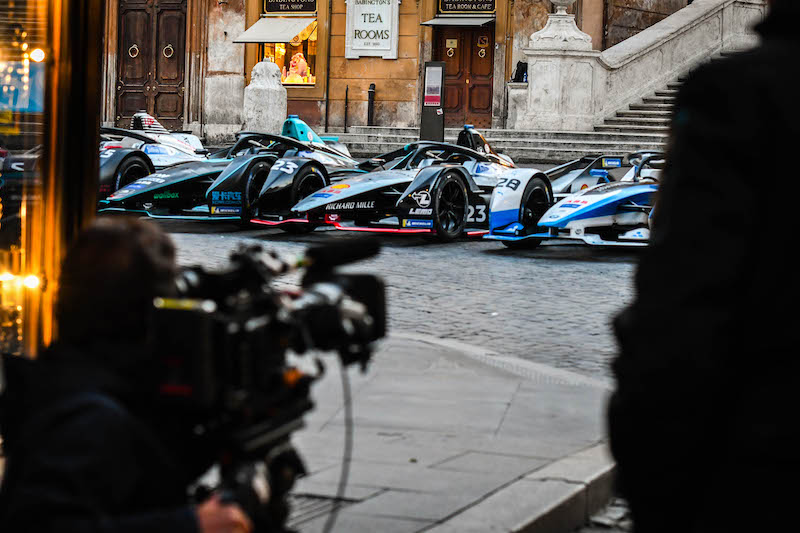 Nissan Intelligent Mobility protagonista all’e-Village della Formula-E di Roma Nissan Intelligent Mobility protagonista all’e-Village della Formula-E di Roma