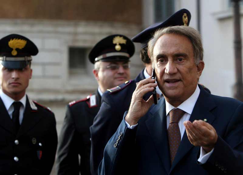 Ruby: Emilio Fede vuole chiedere la grazia a Mattarella Ruby: Emilio Fede vuole chiedere la grazia a Mattarella