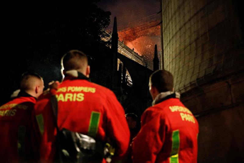Notre Dame, Victor Hugo aveva immaginato l’incendio nel suo romanzo Notre Dame, Victor Hugo aveva immaginato l’incendio nel suo romanzo