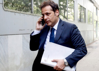 Sottosegretario Siri (Lega) indagato per corruzione: associato a Nicastri