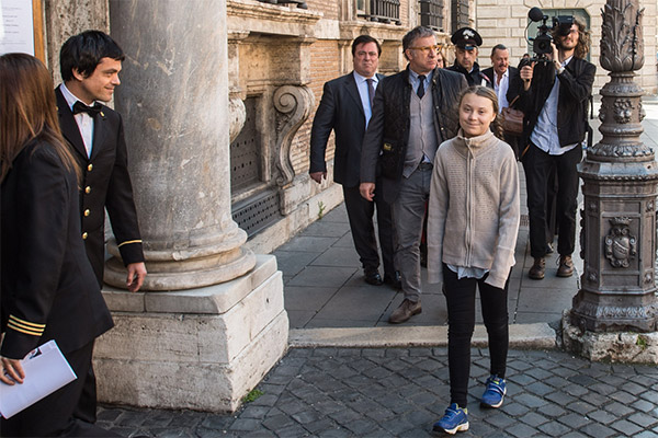 Clima, Greta Thunberg parla al Senato: “Ci avete scippato il futuro”. FOTO Clima, Greta Thunberg parla al Senato: “Ci avete scippato il futuro”. FOTO