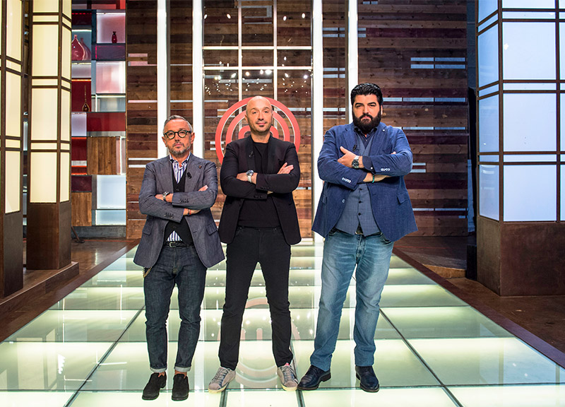 MasterChef Celebrity, la seconda edizione su TV8 in prima tv MasterChef Celebrity, la seconda edizione su TV8 in prima tv