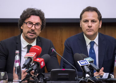 Governo, Siri: “Con Toninelli nessun contatto”