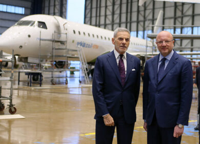 Atitech, il presidente di Confindustria in visita allo stabilimento napoletano