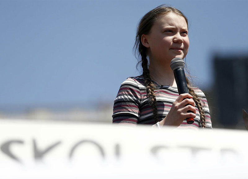 Ambiente, Greta a Roma in piazza: “Siamo qui per riprenderci il futuro” Ambiente, Greta a Roma in piazza: “Siamo qui per riprenderci il futuro”
