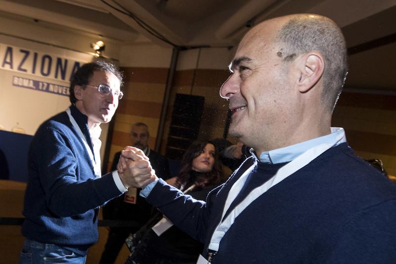 Conflitto d’interessi, Di Maio: “Si fa. Chi ci sta ci sta”. Pd: “Noi pronti” Conflitto d’interessi, Di Maio: “Si fa. Chi ci sta ci sta”. Pd: “Noi pronti”