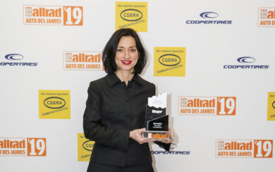 Opel Insignia, si aggiudica il “All-Wheel Drive Car Of The Year 2019”