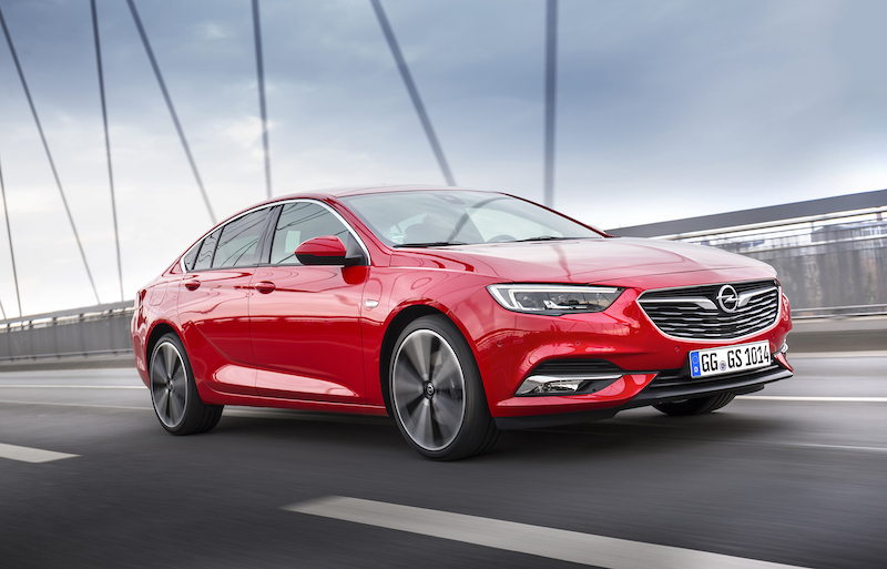 Opel Insignia, si aggiudica il “All-Wheel Drive Car Of The Year 2019” Opel Insignia, si aggiudica il “All-Wheel Drive Car Of The Year 2019”