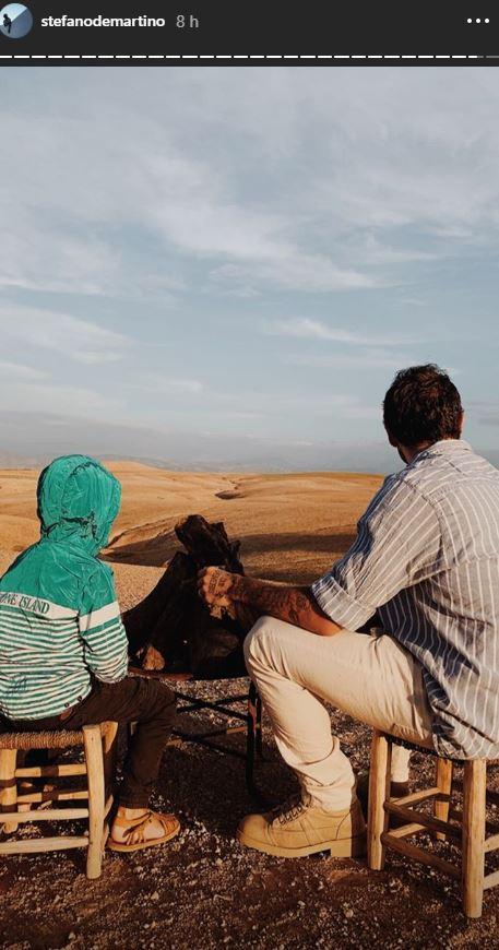 Belen e Stefano De Martino, nel deserto rinasce l’amore. FOTO