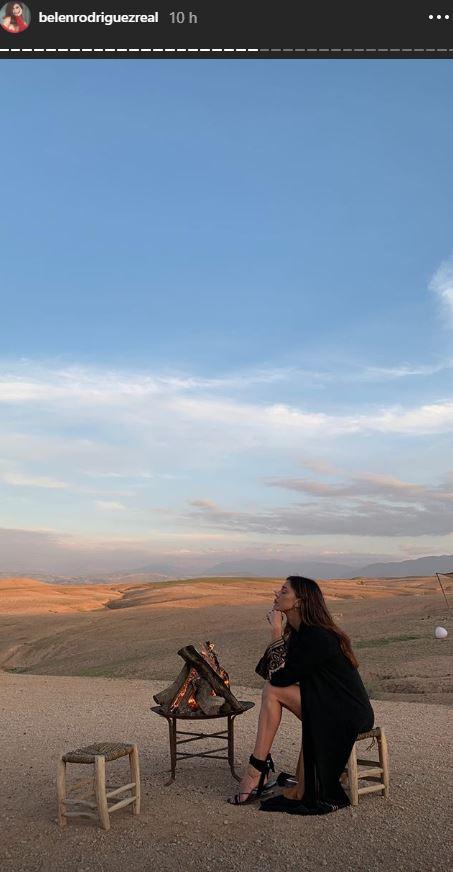 Belen e Stefano De Martino, nel deserto rinasce l’amore. FOTO
