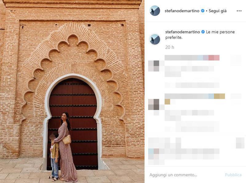 Belen e Stefano De Martino, nel deserto rinasce l’amore. FOTO