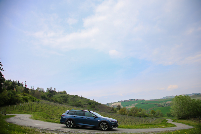 Opel Insignia: quando l’ammiraglia si da’ all’off-road