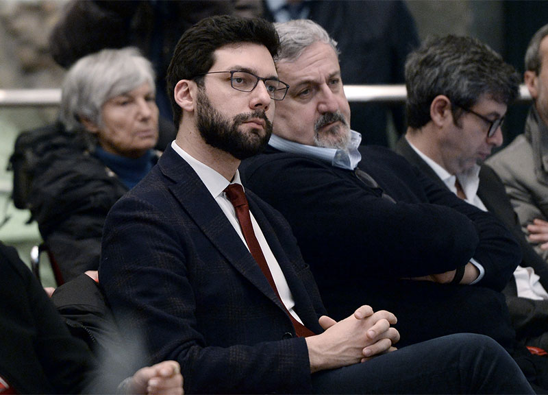 Governo, D’Uva (M5S): “Nessuna crisi. I cittadini non vogliono liti” Governo, D’Uva (M5S): “Nessuna crisi. I cittadini non vogliono liti”