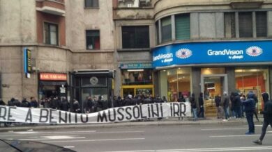 Striscione fascista: riconosciuto ultra’ che chiama ‘presente’