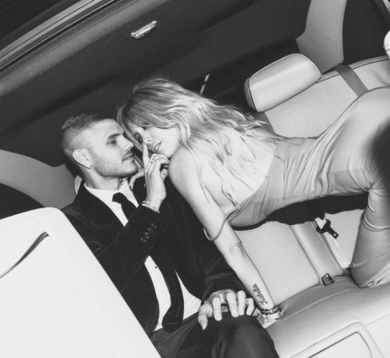 Wanda Nara, lato b da urlo e posa sexy con Icardi