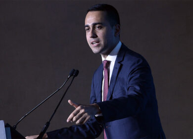 Di Maio: “Province si tagliano e si abbassano le tasse”