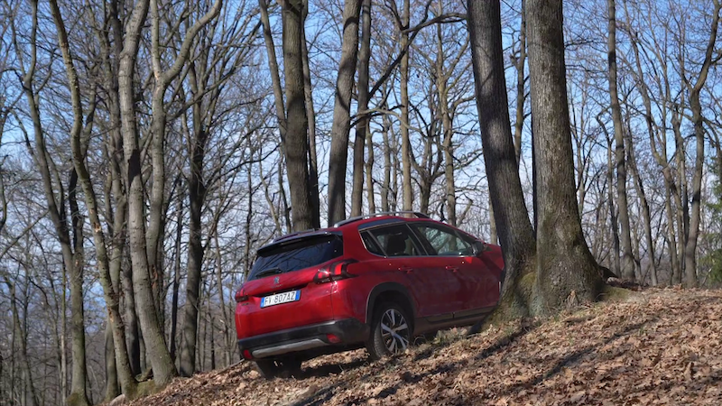Peugeot 2008, il SUV che piace agli italiani Peugeot 2008, il SUV che piace agli italiani