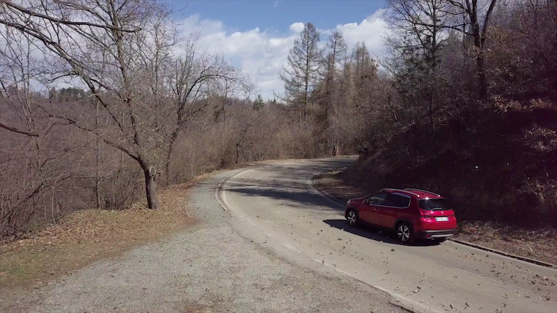 Peugeot 2008, il SUV che piace agli italiani Peugeot 2008, il SUV che piace agli italiani