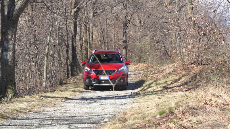 Peugeot 2008, il SUV che piace agli italiani Peugeot 2008, il SUV che piace agli italiani