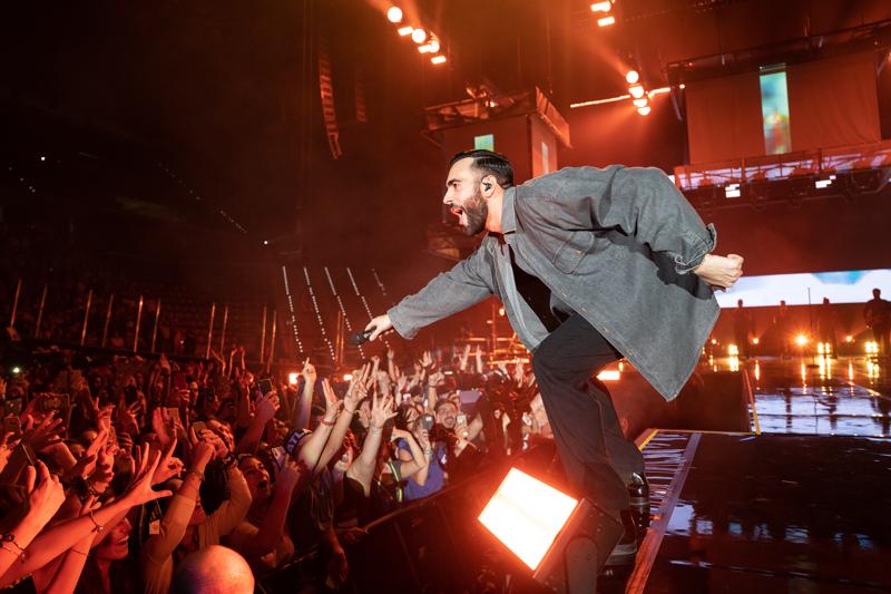 Marco Mengoni, l’Atlantico Tour tra Cross-Posting su Fb, libertà e maturità. Marco Mengoni, l’Atlantico Tour tra Cross-Posting su Fb, libertà e maturità.