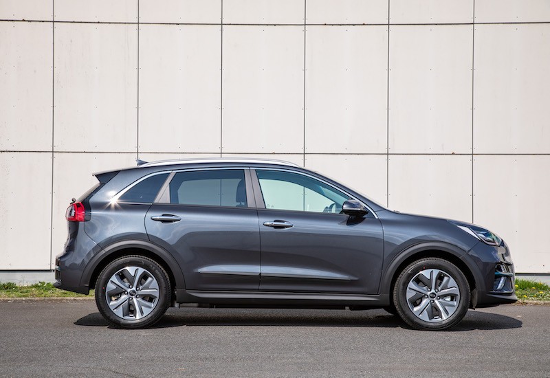 Kia e-Niro: nasce ibrido, diventa elettrico Kia e-Niro: nasce ibrido, diventa elettrico