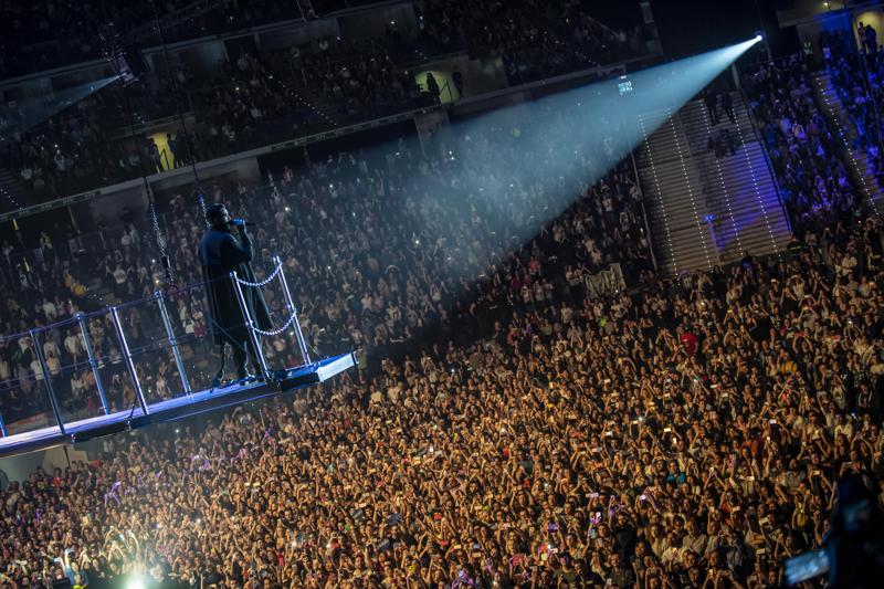 Marco Mengoni, l’Atlantico Tour tra Cross-Posting su Fb, libertà e maturità. Marco Mengoni, l’Atlantico Tour tra Cross-Posting su Fb, libertà e maturità.