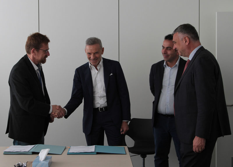 Atitech e Ryanair, firmato accordo triennale per la manutenzione a Capodichino Atitech e Ryanair, firmato accordo triennale per la manutenzione a Capodichino
