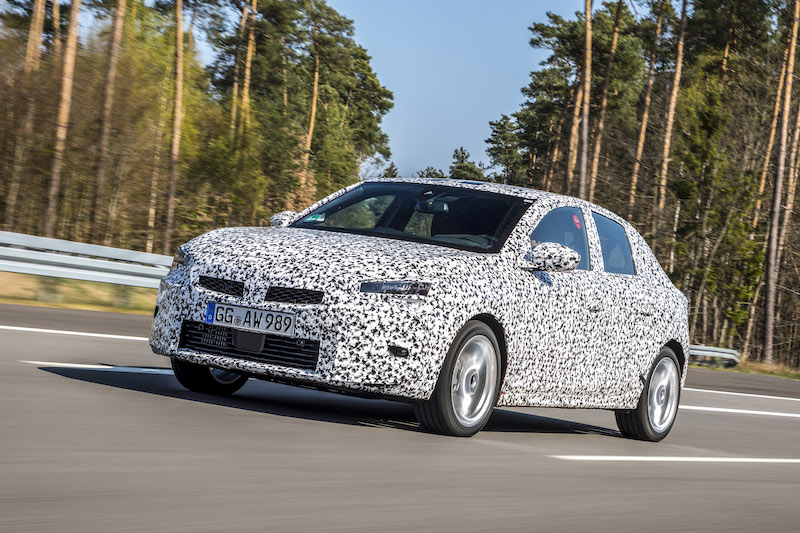 Opel Corsa, ultimi test prima del debutto Opel Corsa, ultimi test prima del debutto