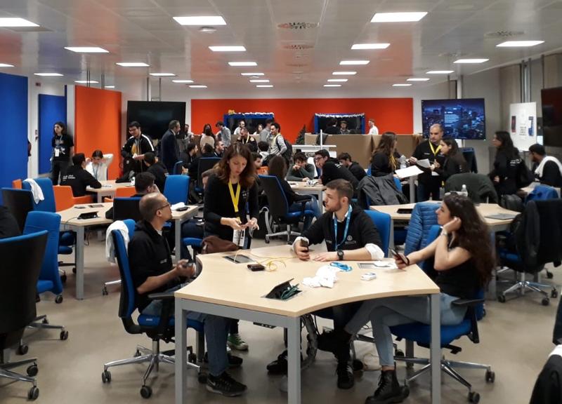 HACK.GOV: a Napoli giovani talenti d’Europa ridisegnano la PA HACK.GOV: a Napoli giovani talenti d’Europa ridisegnano la PA