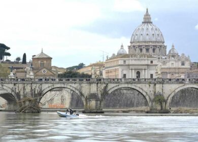 Tevere da bere: l’ultima idea anti-siccità di Acea. Ma la rete idrica fa acqua