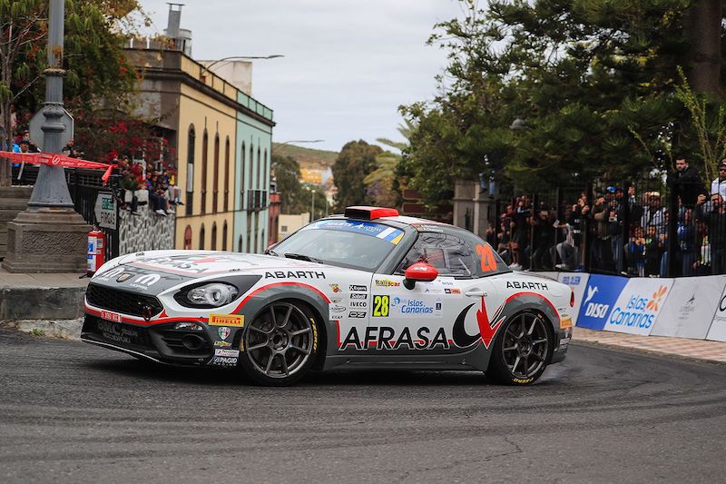 Esordio vincente dell’’Abarth 124 rally al Rally Islas Canarias