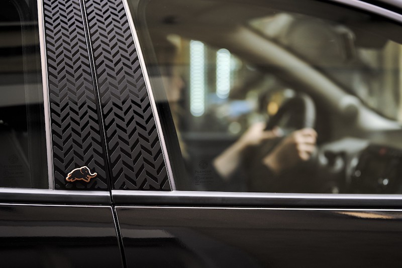 Lancia Ypsilon Black and Noir: la Fashion City Car per eccellenza