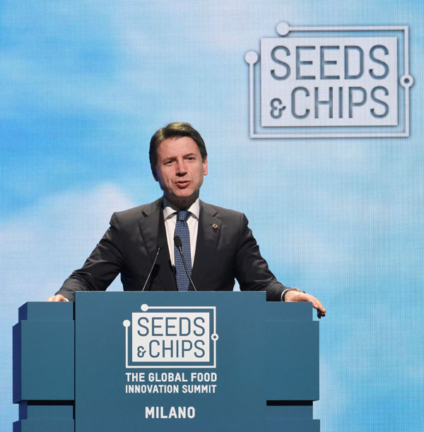 Conte e Michele Emiliano a SEEDS&CHIPS The Global Food Innovation Summit 2019 Conte e Michele Emiliano a SEEDS&CHIPS The Global Food Innovation Summit 2019