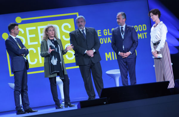 Conte e Michele Emiliano a SEEDS&CHIPS The Global Food Innovation Summit 2019 Conte e Michele Emiliano a SEEDS&CHIPS The Global Food Innovation Summit 2019