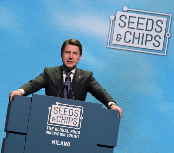Conte e Michele Emiliano a SEEDS&CHIPS The Global Food Innovation Summit 2019 Conte e Michele Emiliano a SEEDS&CHIPS The Global Food Innovation Summit 2019