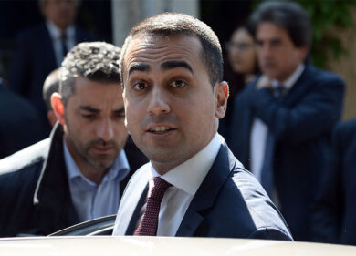 Di Maio duro attacco a Salvini: “Usa il tema droghe per coprire il caso Siri”