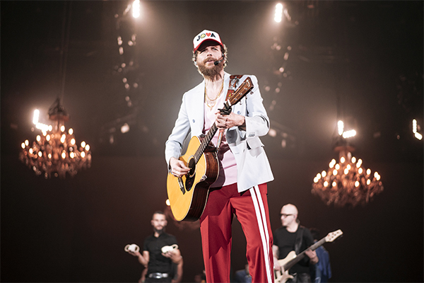 Jovanotti svela gli ospiti del Jova Beach Party: arrivano da 23 Paesi al mondo Jovanotti svela gli ospiti del Jova Beach Party: arrivano da 23 Paesi al mondo